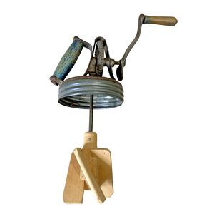 ANTIQUE BUTTER CHURN JAR LID PADDLE CRANK SCREW TOP 4.5” Diameter NO JAR